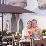 Eggerwirt Kitzbuehel, & Restaurant - Lifts Included In June Sep And Oct Gratis Bergbahnbenuetzung קיצביהל