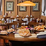 מלון Eggerwirt Kitzbuehel, & Restaurant - Lifts Included In June Sep And Oct Gratis Bergbahnbenuetzung 3*