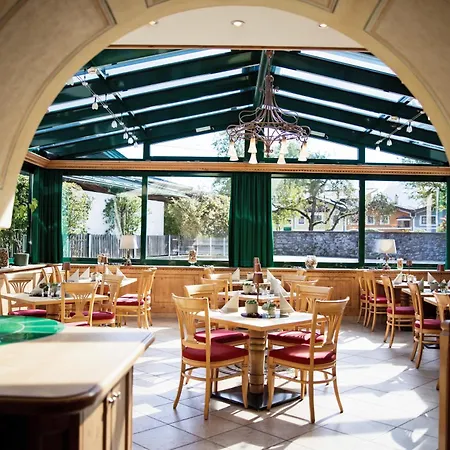 Eggerwirt Kitzbuehel, & Restaurant Hotel 3*