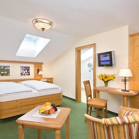 Ξενοδοχείο Eggerwirt Kitzbuehel, & Restaurant Κίτσμπουελ