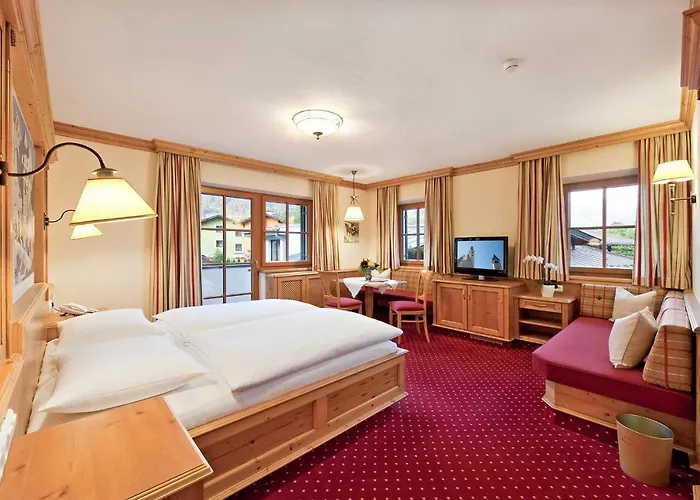 Eggerwirt Kitzbuehel, & Restaurant