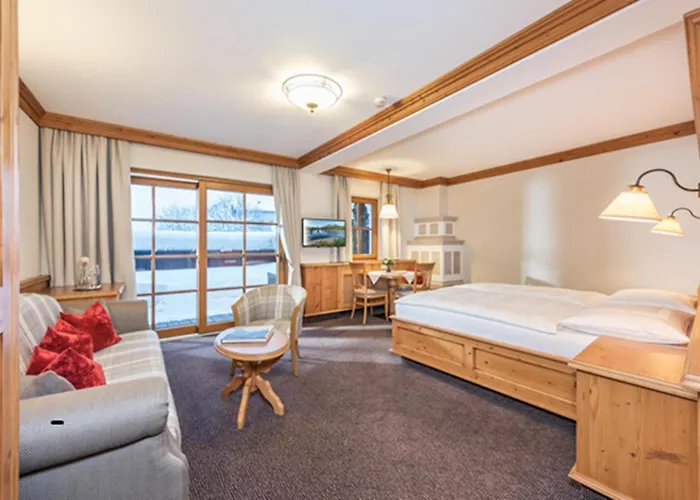 Eggerwirt Kitzbuehel, & Restaurant