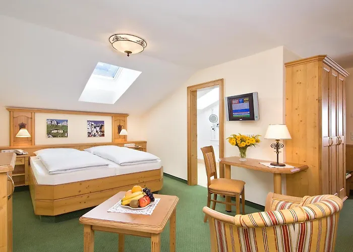 Szálloda Eggerwirt Kitzbuehel, & Restaurant 3*