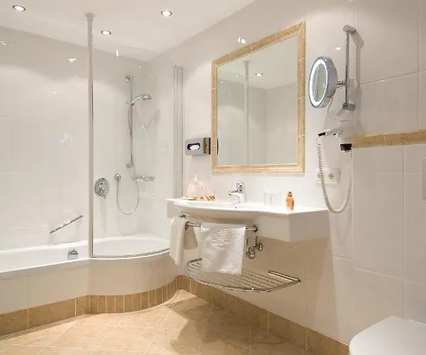 Eggerwirt Kitzbuehel, & Restaurant Szálloda 3*