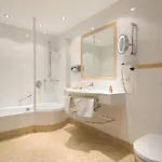 Eggerwirt Kitzbuehel, & Restaurant - Lifts Included In June Sep And Oct Gratis Bergbahnbenuetzung Kitzbühel